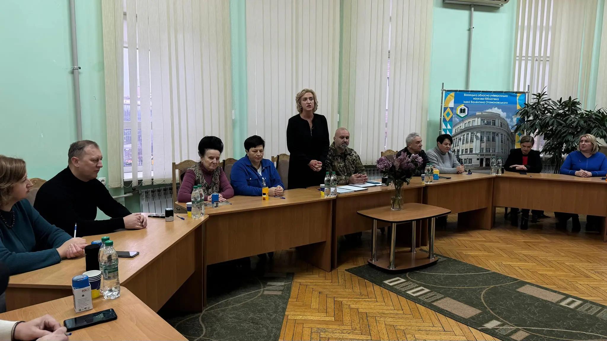 Днями у Вінницькій обласній універсальній науковій бібліотеці імені В. Отамановського відбулося підписання Меморандуму про співпрацю та взаємодію у галузі культури та мистецтв між нашим ліцеєм та закладами культури та мистецтв обласного підпорядкування