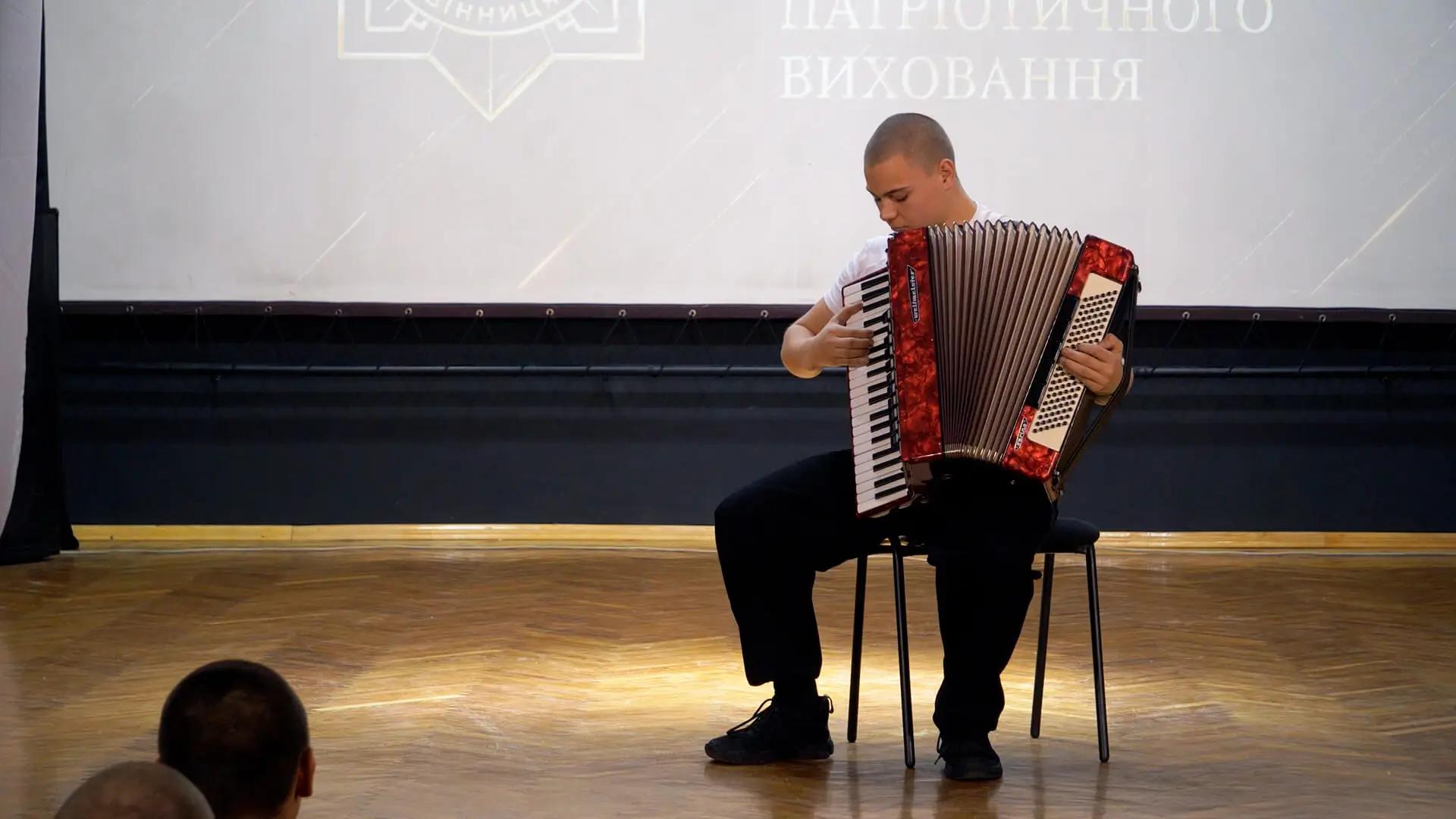 Концерт напередодні Дня Збройних Сил України та дня Святого Миколая