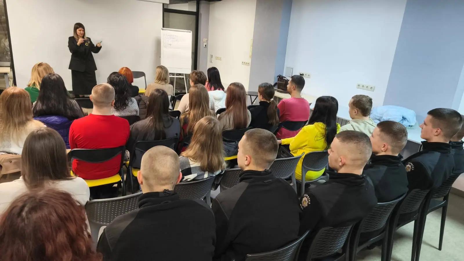 Ліцеїсти відвідали психологічний тренінг у МЦ "Квадрат"