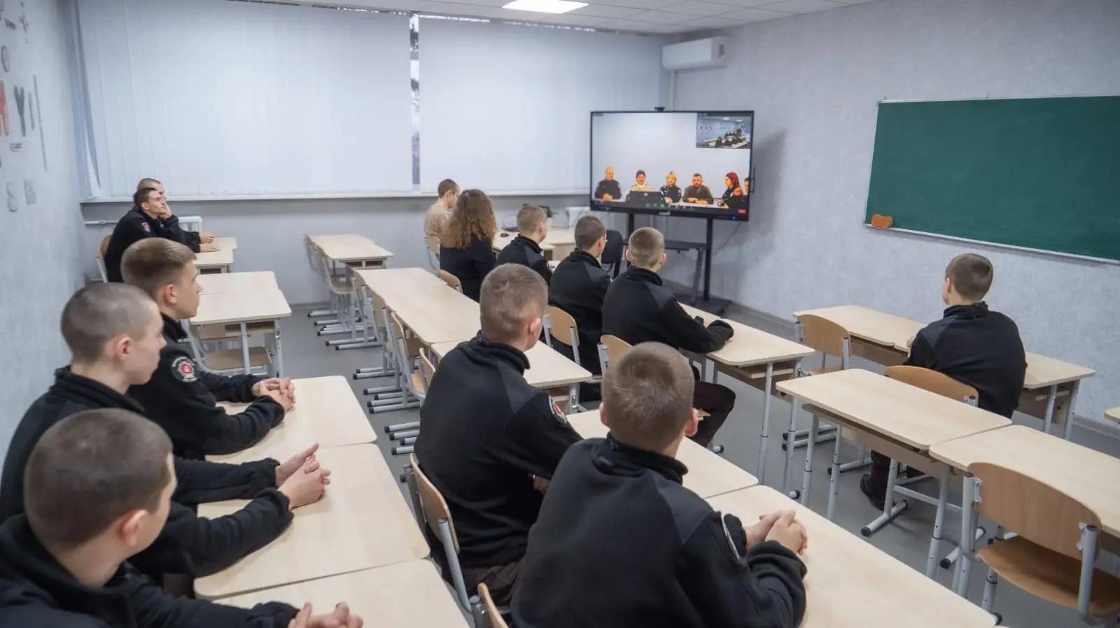 Розвиваємо іншомовну компетентність.