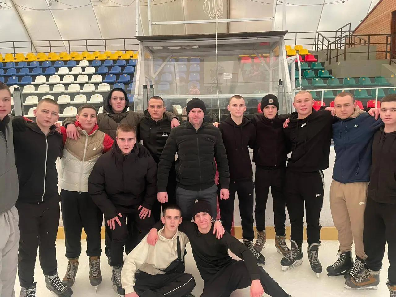 Активні вихідні ліцеїстів: каток, більярд і страйкбол