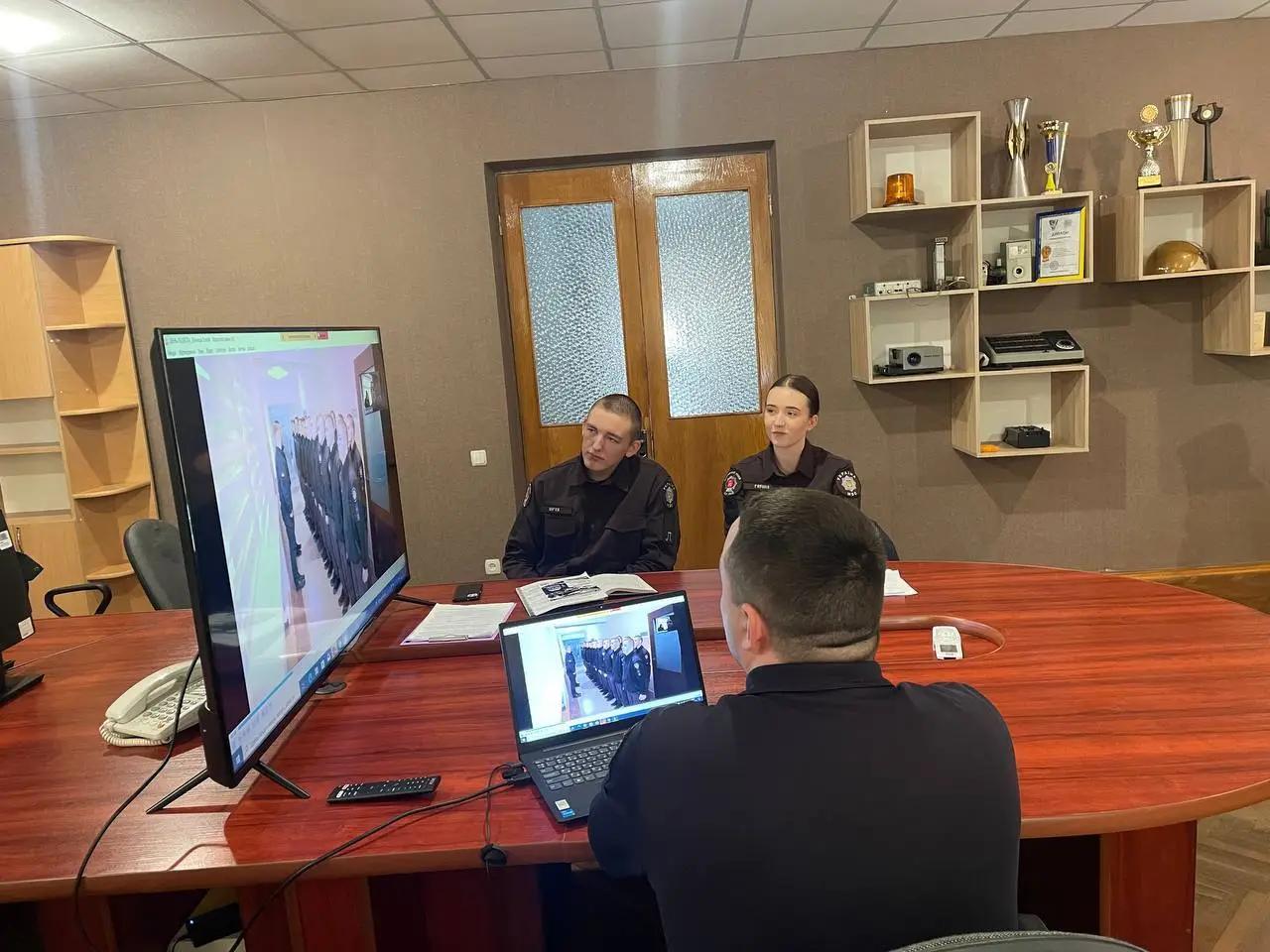 Перегляд відео "Один день з життя ліцеїстів"