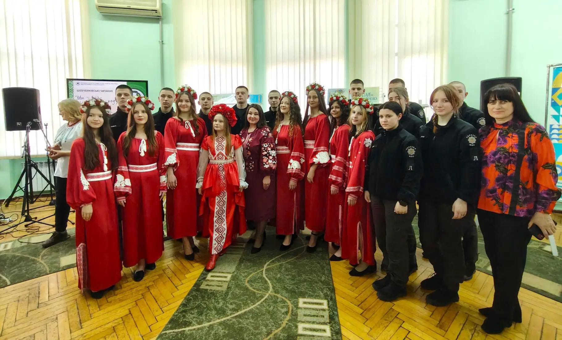 Ліцеїсти відвідали Вінницьку обласну універсальну наукову бібліотеку імені Валентина Отамановського